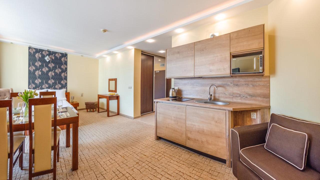 Apartamenty Sun & Snow Kosciuszki Kolobrzeg Exterior photo